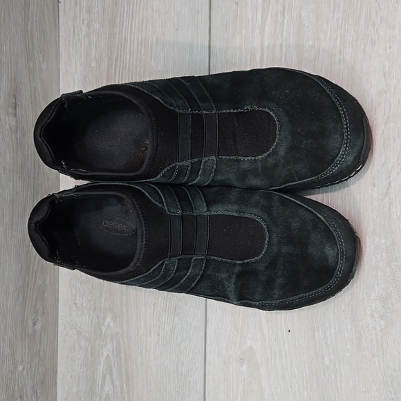 Aetrex Women Leather Loafer Slip on shoes sz 9-9.5 - Picture 4 of 13